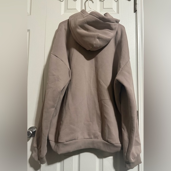 Comfy & Cozy Comfrt Signature Fit Hoodie (Size 3X) in Color Bark - Like New - Picture 3 of 3